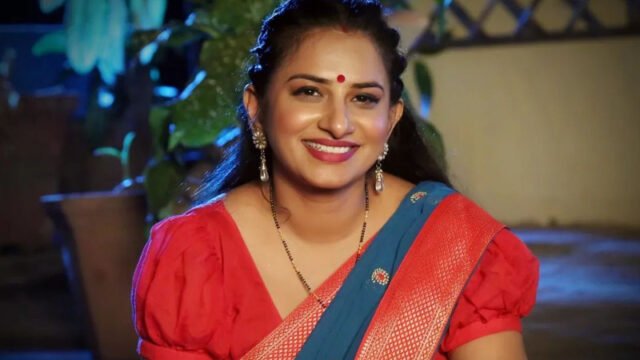 Thand Ka Maza (E04-E06) BigShots Hot Web Series